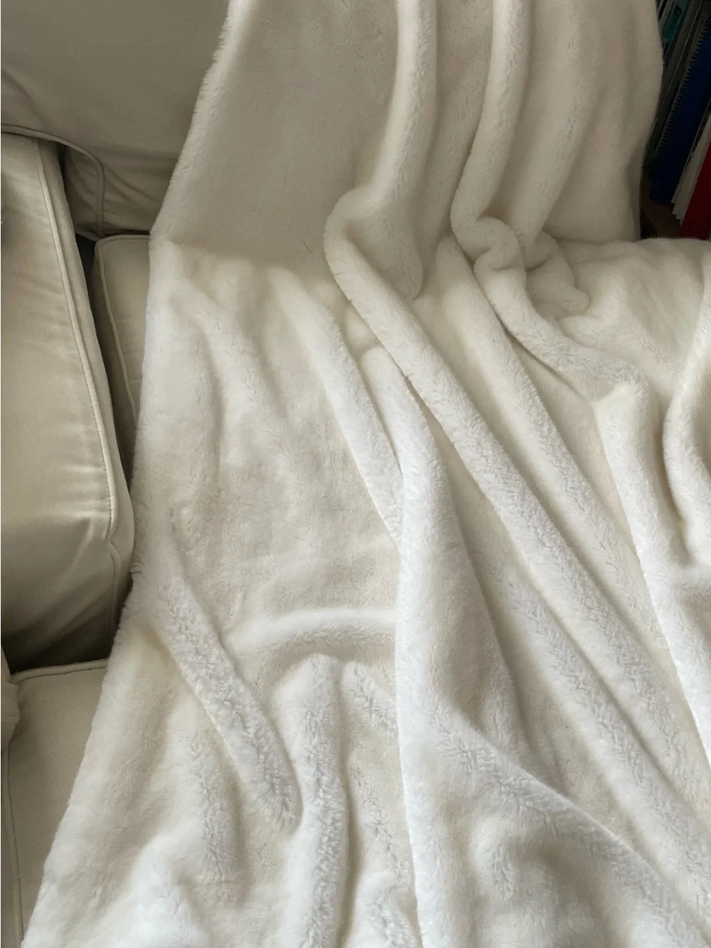 NWOT West Elm Plush White Faux Fur Throw Blanket 50” x 70”